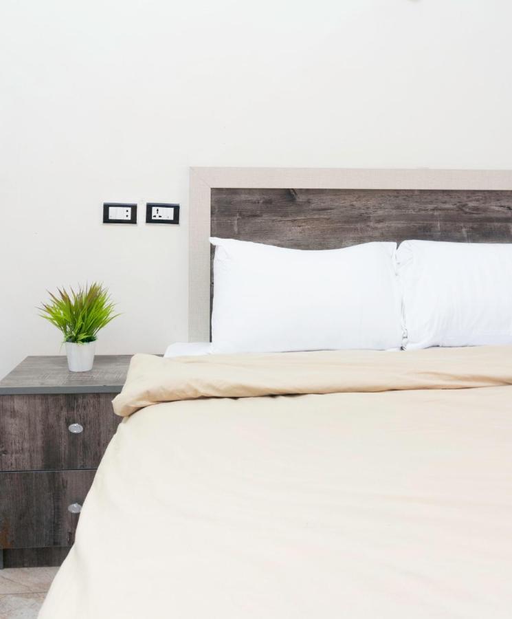 Australian Deluxe Hostel القاهرة الغرفة الصورة